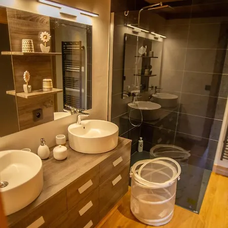 Le Beaulieu Du Caprice Apartament *